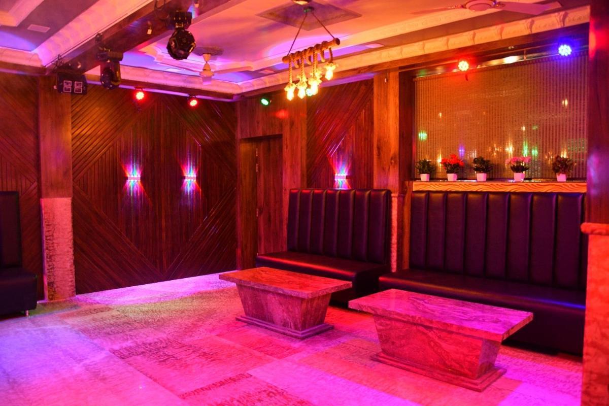Ganpati Plaza Hotel Adžmér Exteriér fotografie